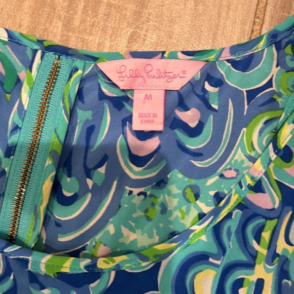 Lilly Pulitzer silk top - Picture 2 of 10